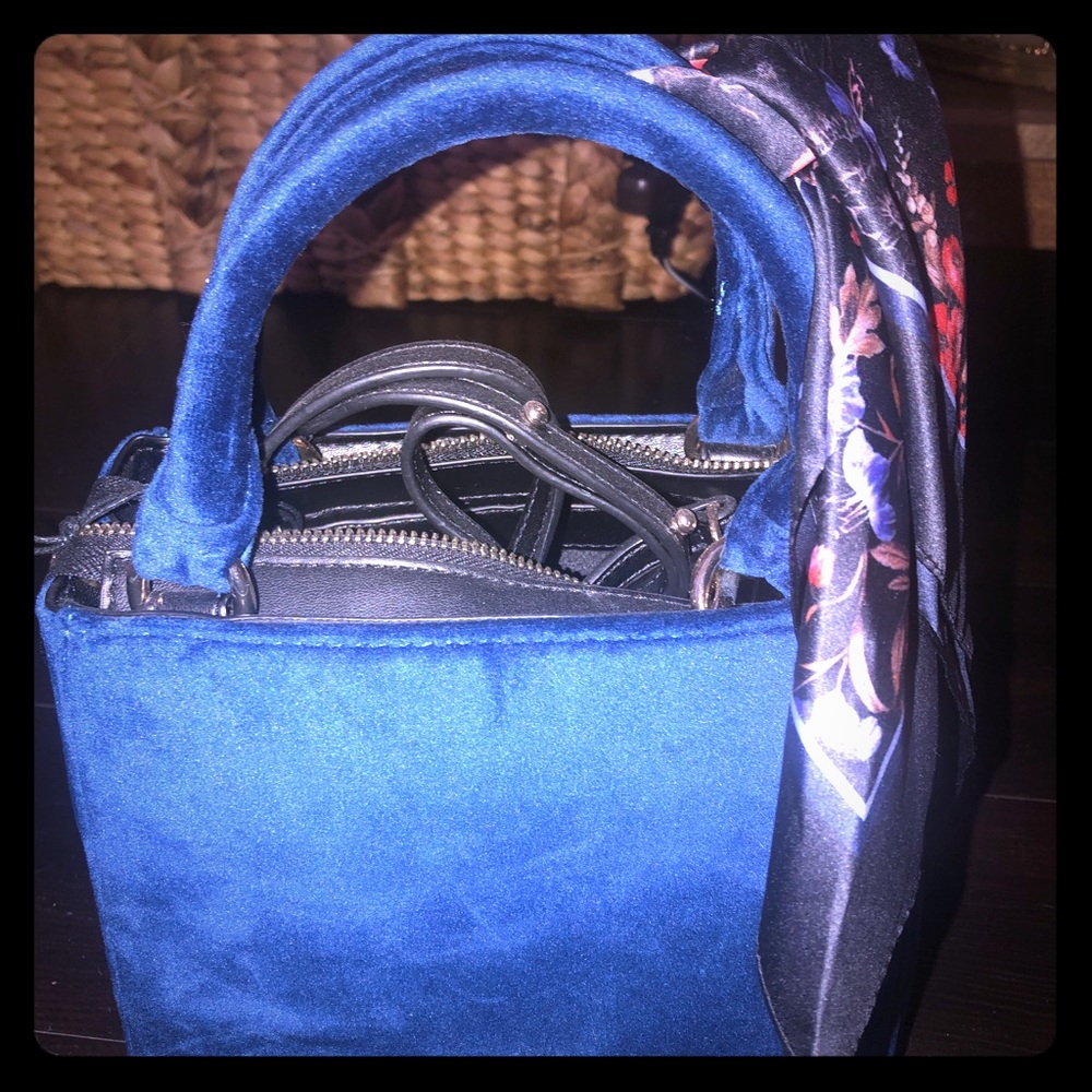 Target “Who what Wear” blue bag with scarf